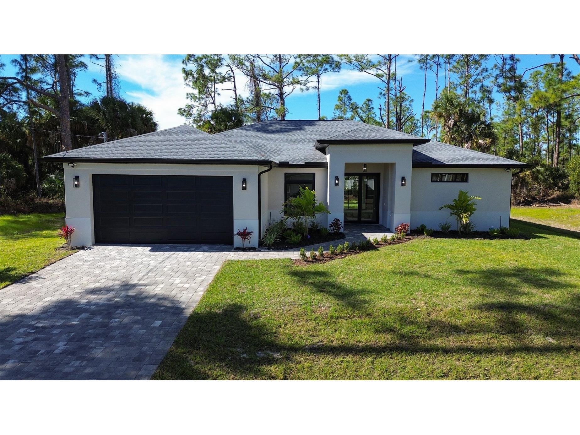 1021 Gaucho Terrace North Port FL 34286 A4676078 image1
