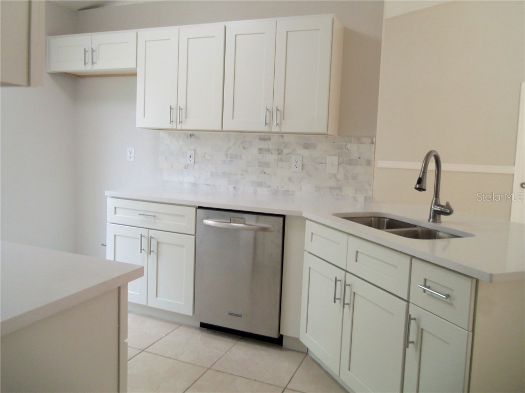 1021 Golfside Court Kissimmee FL 34741 O6320634 image10