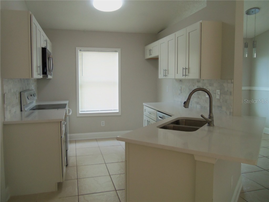 1021 Golfside Court Kissimmee FL 34741 O6320634 image11