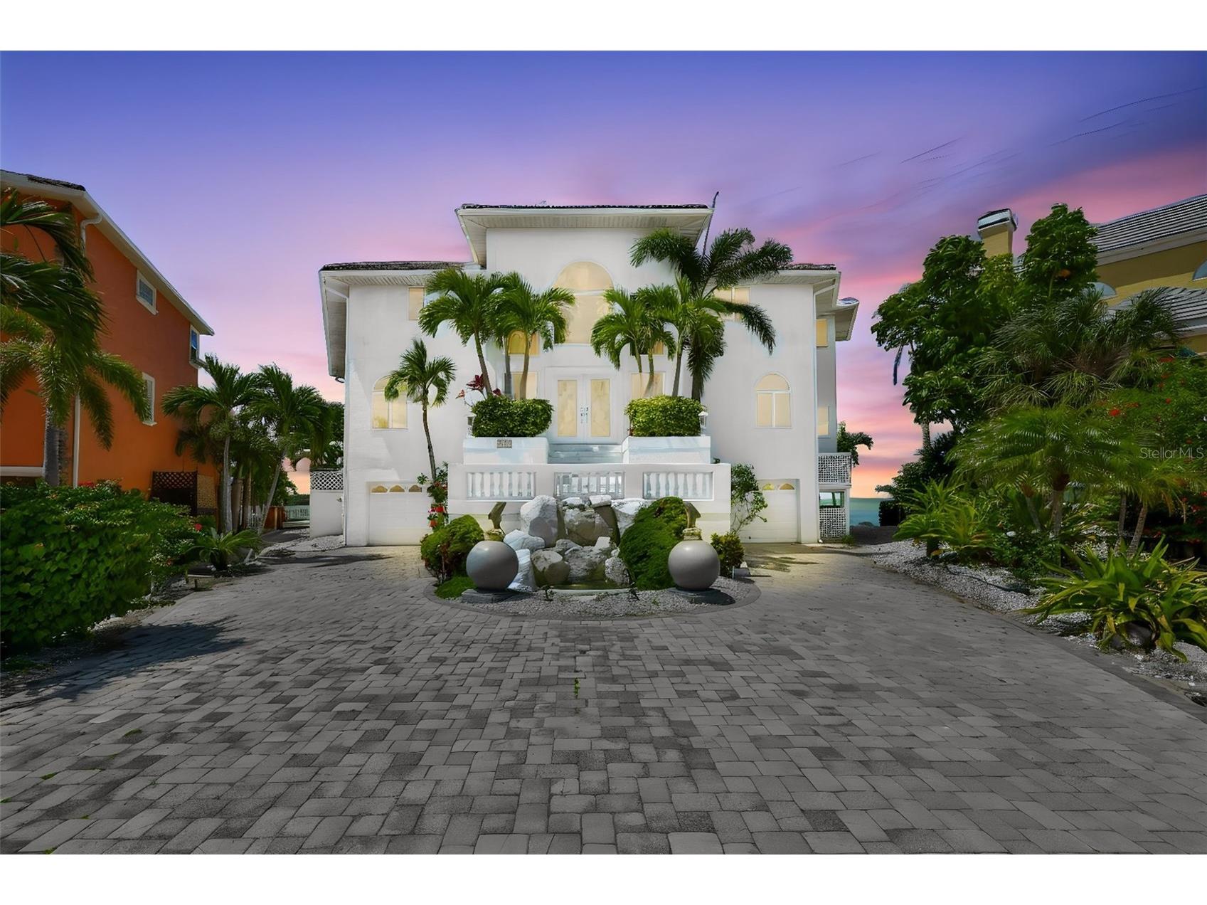 1021 Symphony Isles Boulevard Apollo Beach FL 33572 - TAMPA BAY TB8502558 image1