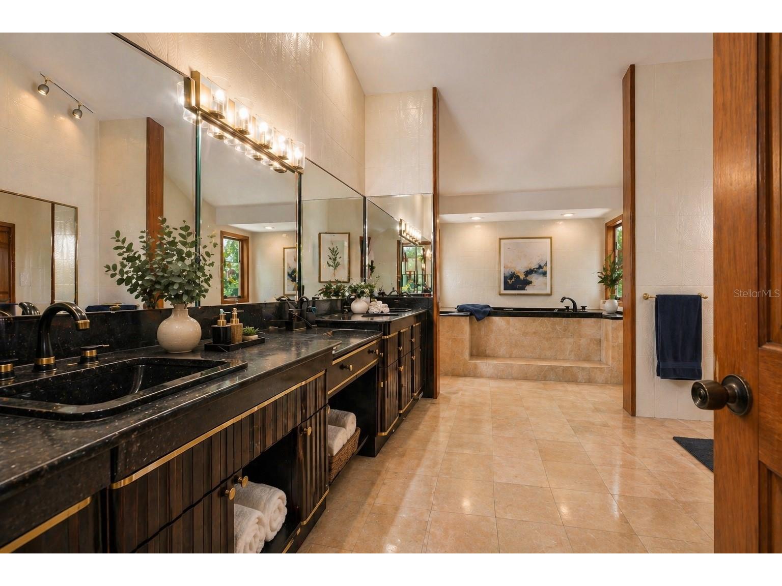 1021 Symphony Isles Boulevard Apollo Beach FL 33572 - TAMPA BAY TB8502558 image30