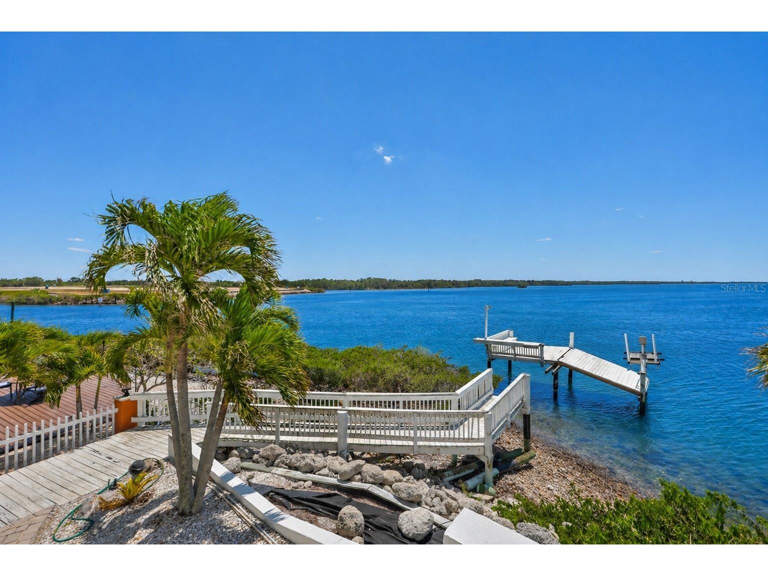 1021 Symphony Isles Boulevard Apollo Beach FL 33572 - TAMPA BAY TB8502558 image56