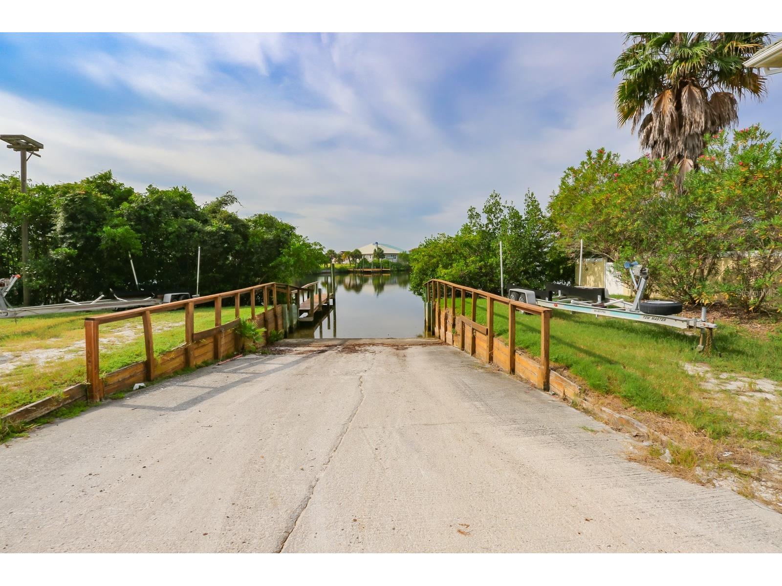 1021 Symphony Isles Boulevard Apollo Beach FL 33572 - TAMPA BAY TB8502558 image63