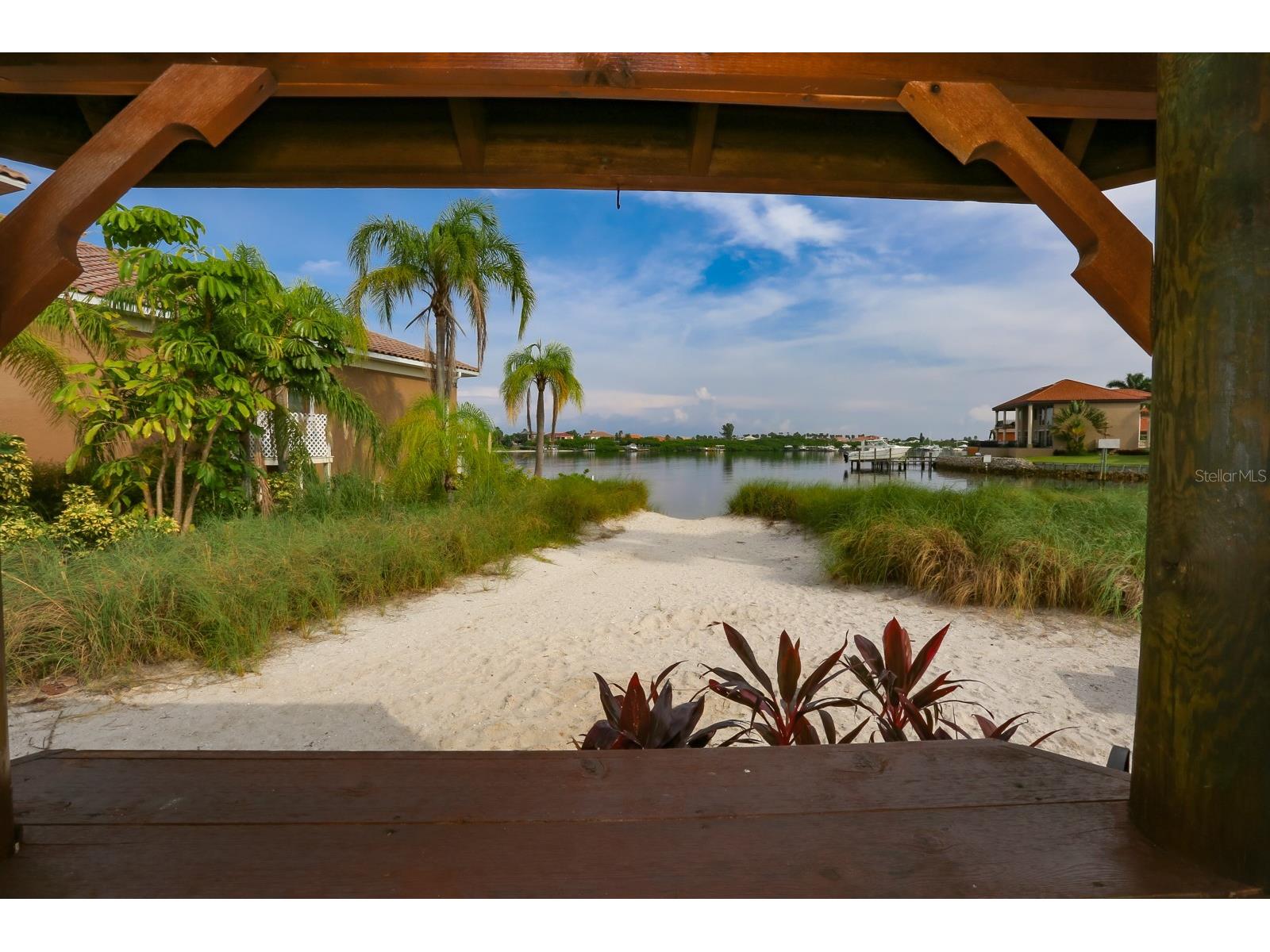 1021 Symphony Isles Boulevard Apollo Beach FL 33572 - TAMPA BAY TB8502558 image69