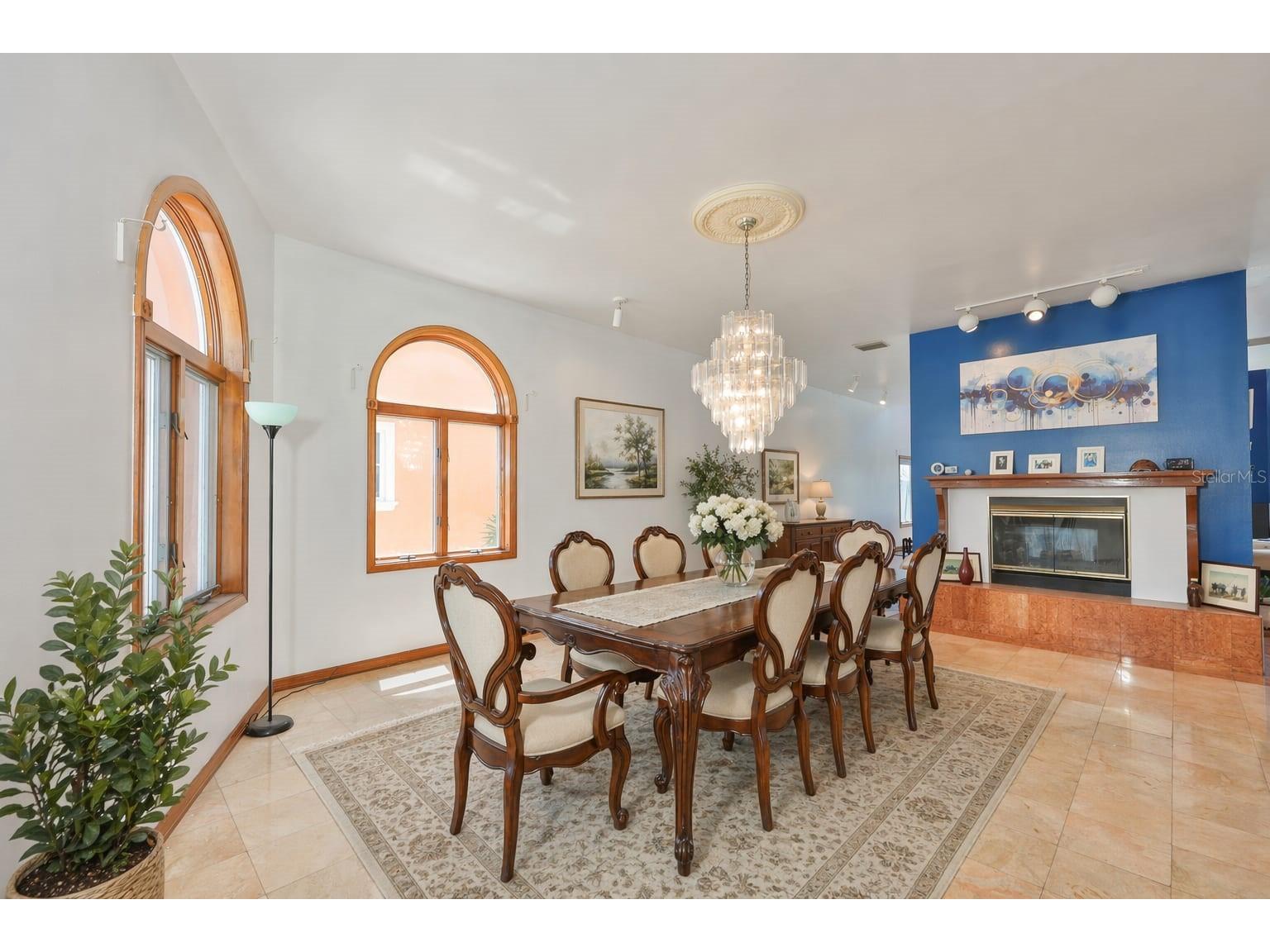 1021 Symphony Isles Boulevard Apollo Beach FL 33572 - TAMPA BAY TB8502558 image8