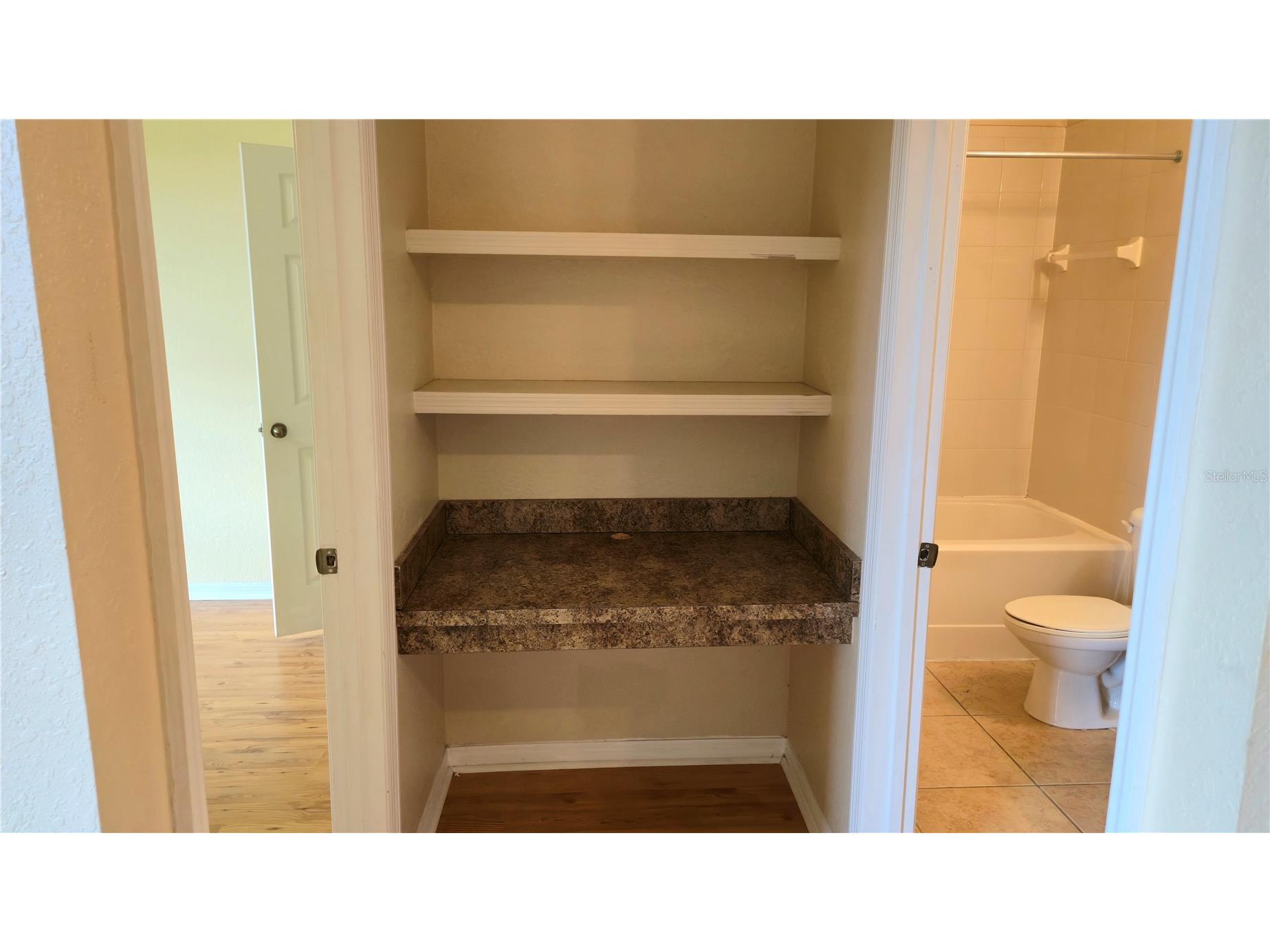 10211 Courtney Palms Boulevard #304 Tampa FL 33619 TB8519176 image12