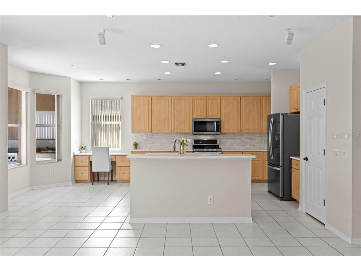 10211 Quails Landing Avenue Tampa FL 33647 TB8433090 image60