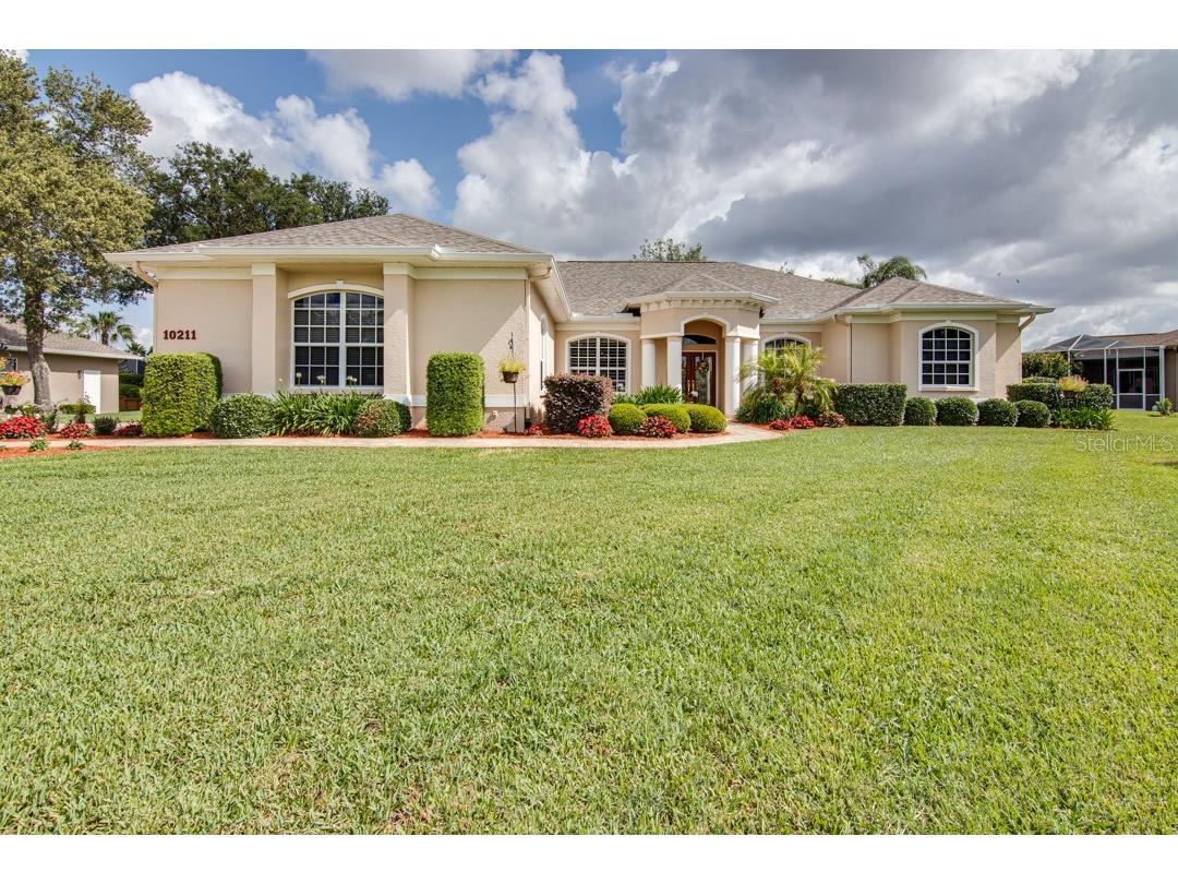 10211 Ridge Top Loop Weeki Wachee FL 34613 T3463612 image1