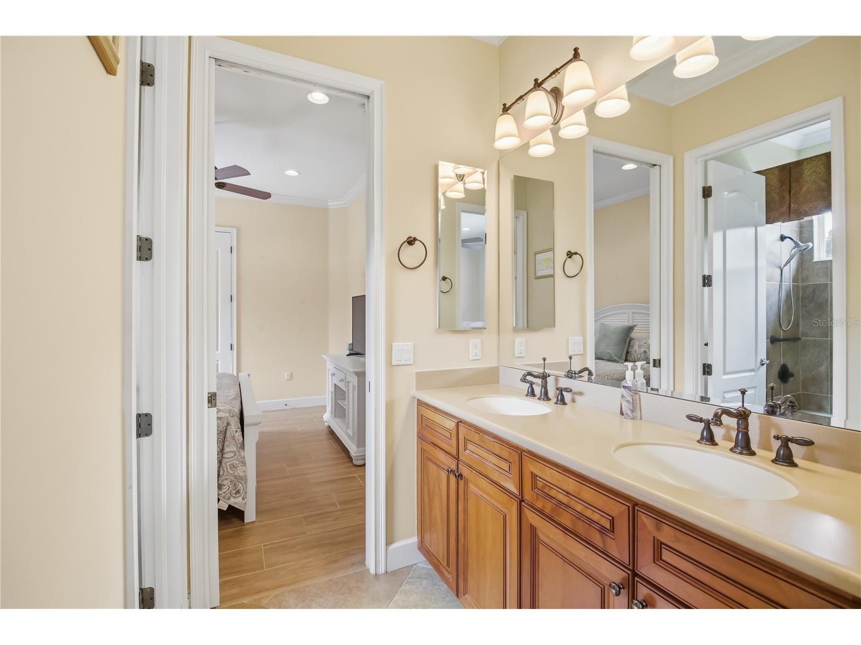 10212 Discovery Terrace Bradenton FL 34212 A4690811 image45