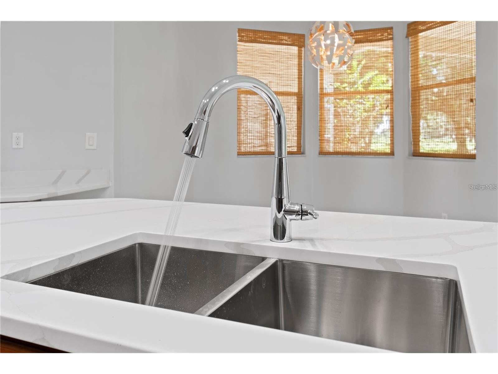 10212 Hart Branch Circle Orlando FL 32832 O6419182 image19