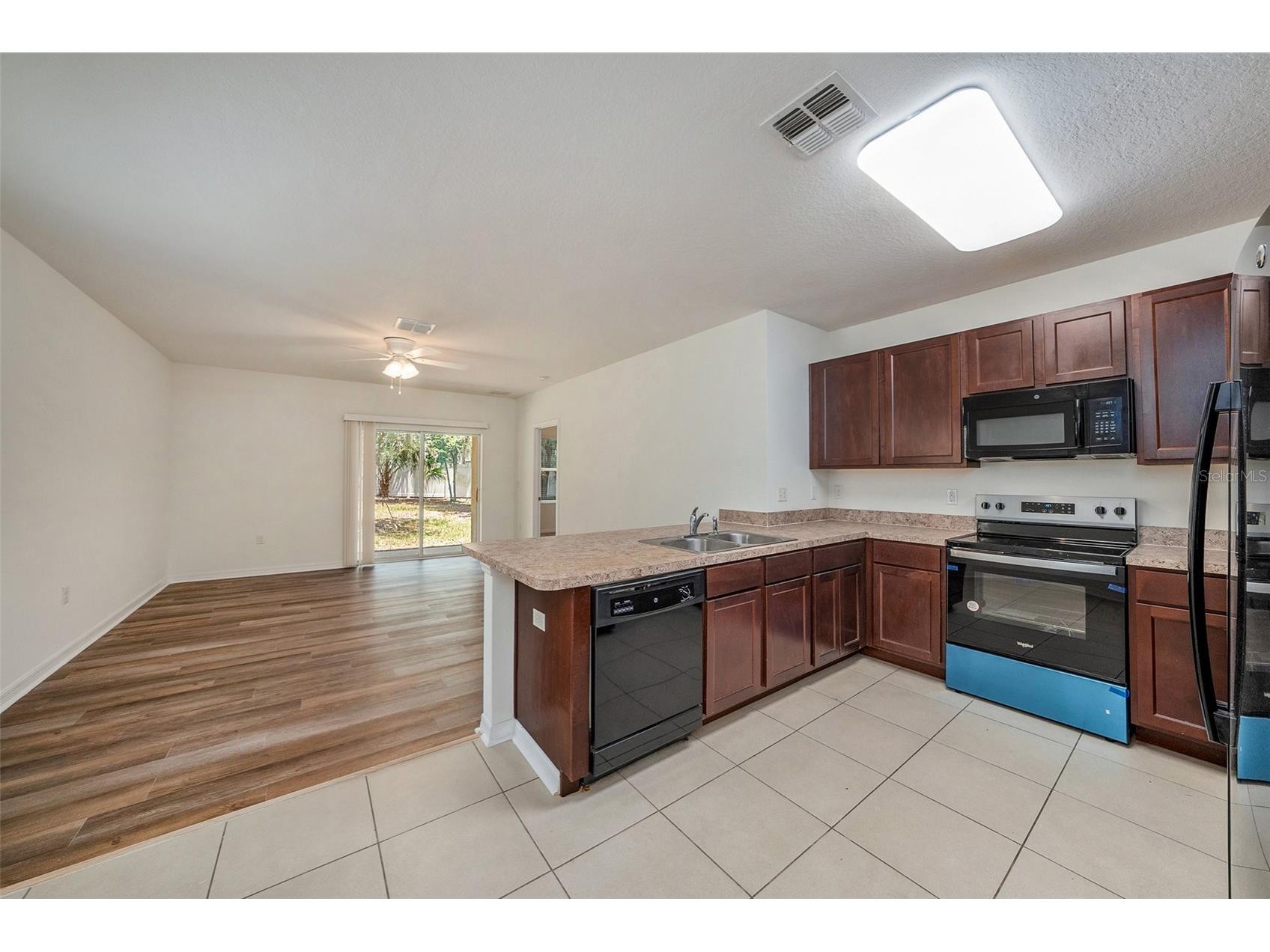 10212 Hawk Storm Avenue Tampa FL 33610 TB8478807 image11