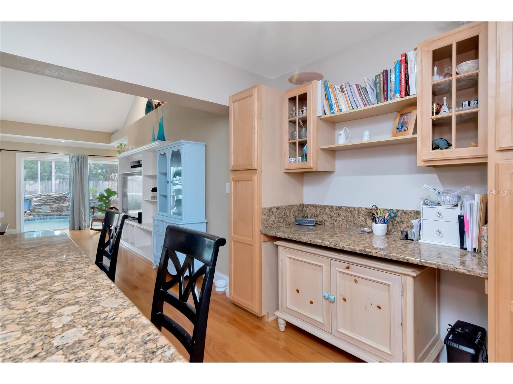 10212 Newport Circle Tampa FL 33612 TB8481786 image13