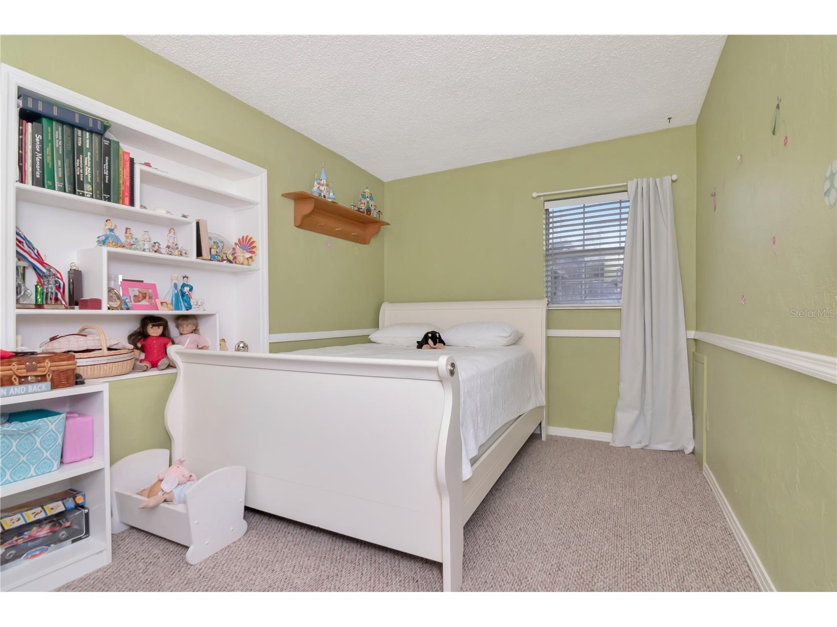 10212 Newport Circle Tampa FL 33612 TB8481786 image17