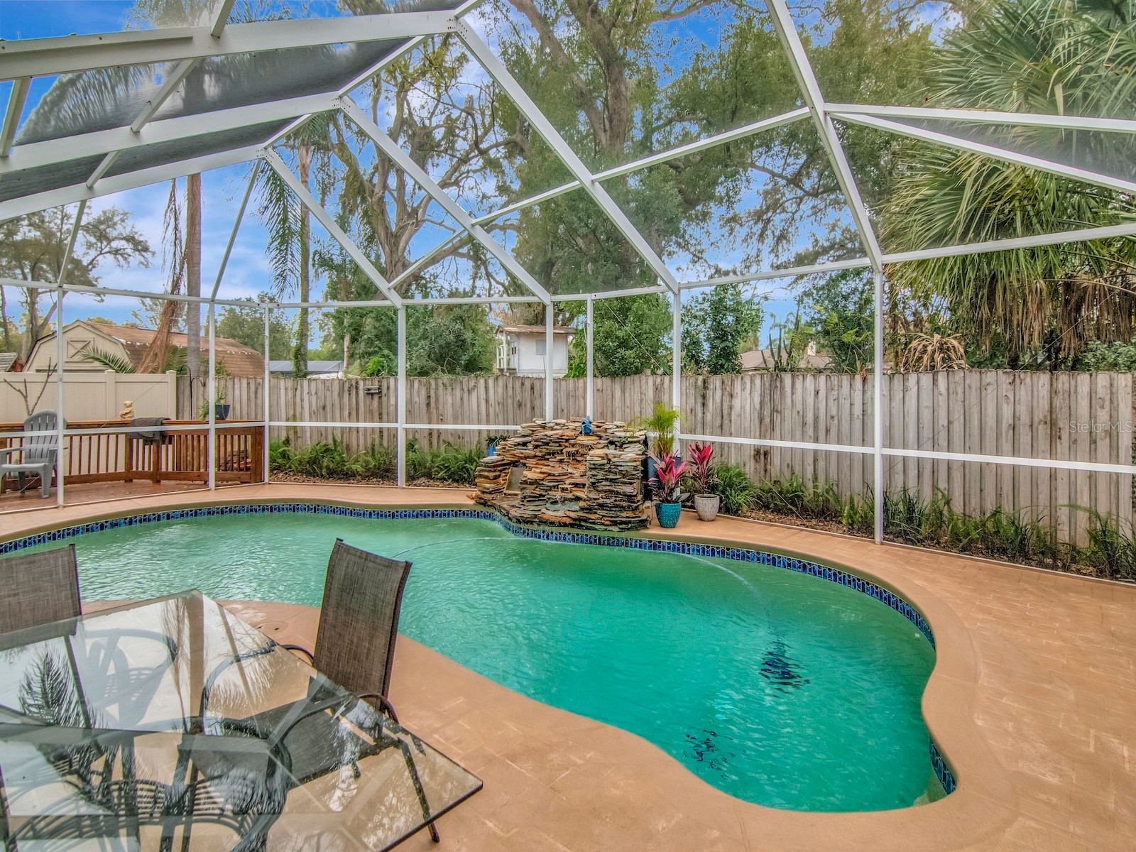 10212 Newport Circle Tampa FL 33612 TB8481786 image2