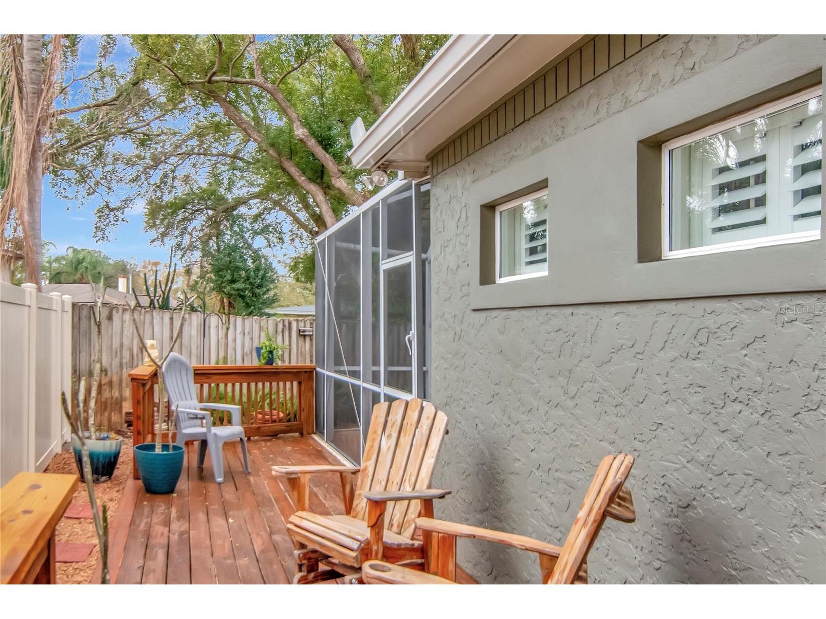 10212 Newport Circle Tampa FL 33612 TB8481786 image29