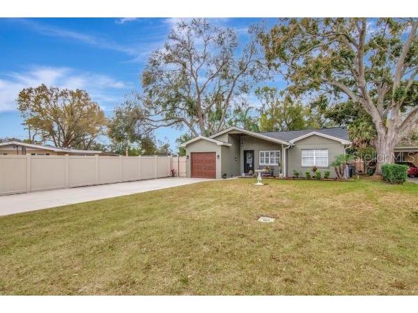 10212 Newport Circle Tampa FL 33612 TB8481786 image31