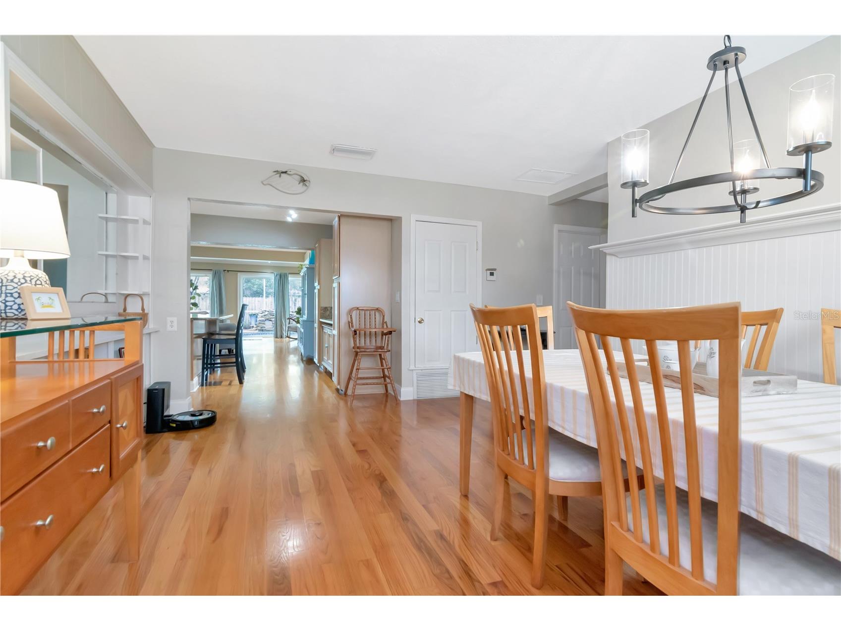 10212 Newport Circle Tampa FL 33612 TB8481786 image9