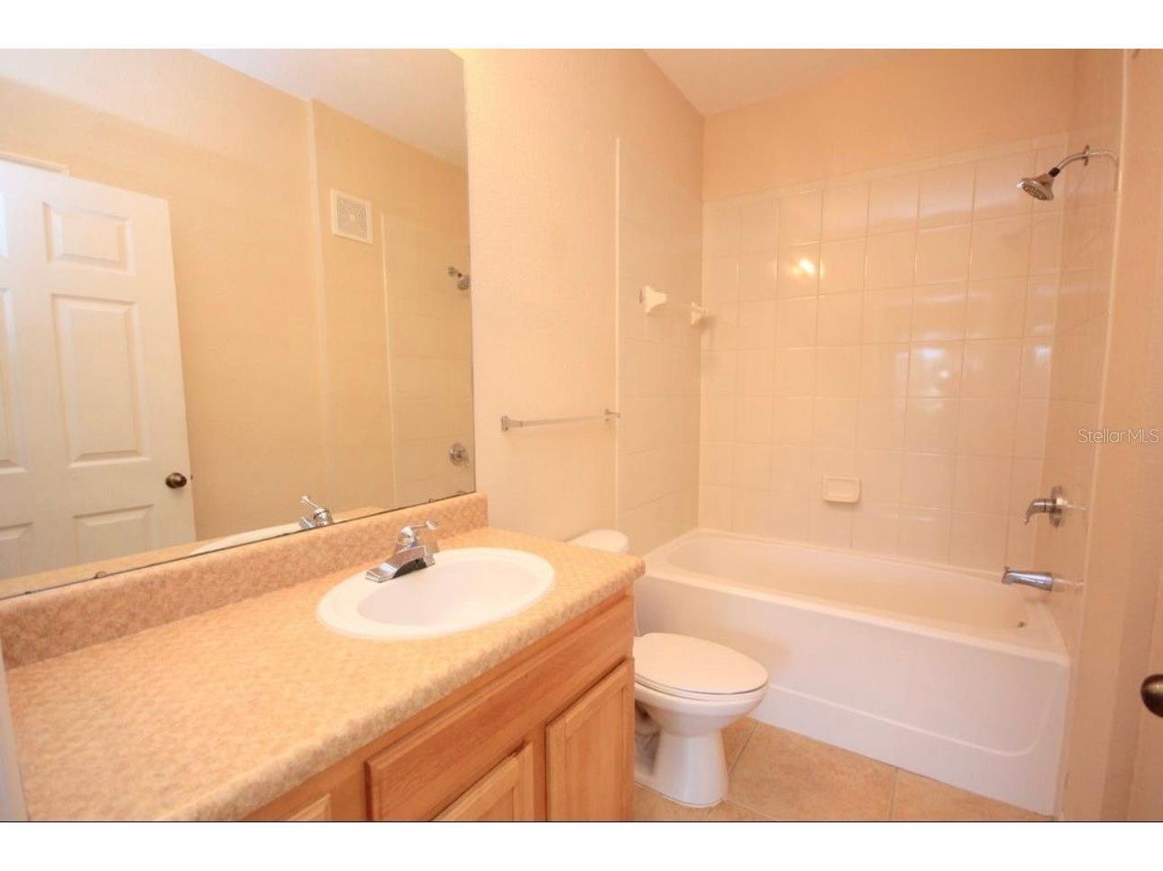 10213 Courtney Palms Boulevard #301 Tampa FL 33619 TB8496844 image14