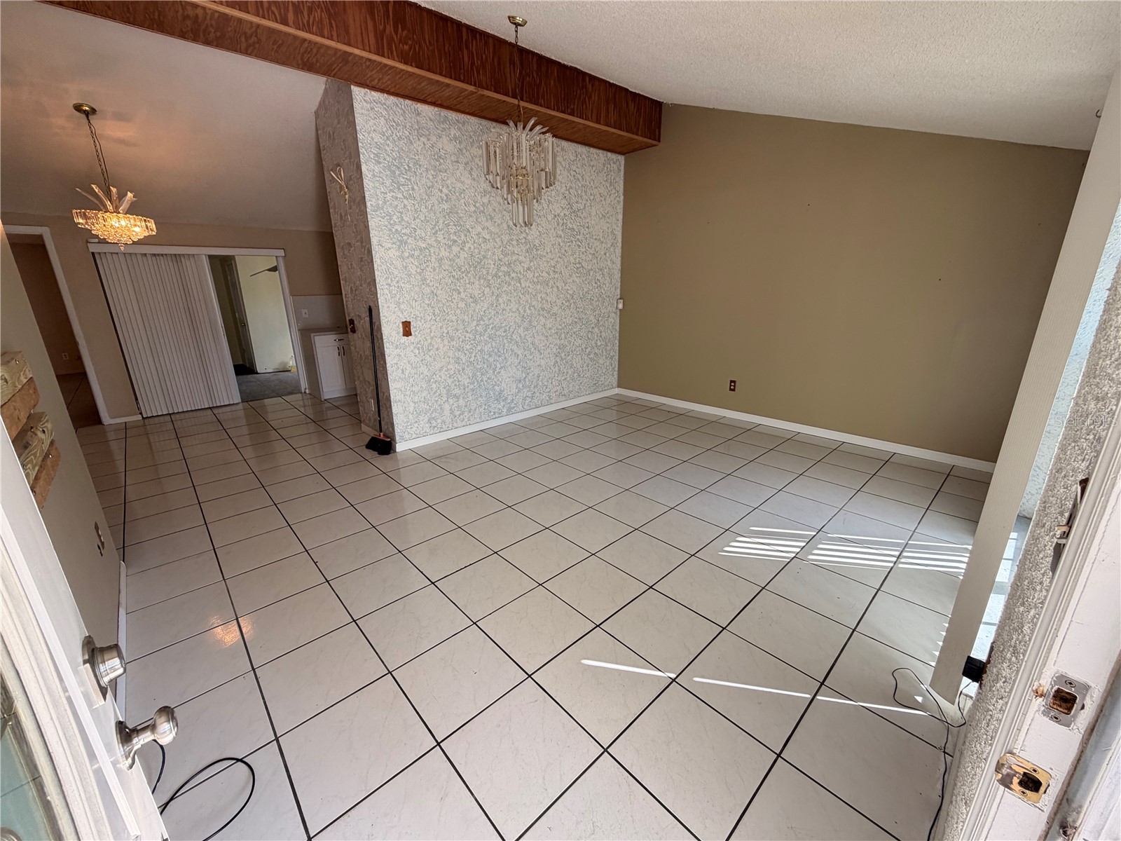 10213 Explorer Court Tampa FL 33615 TB8479044 image4