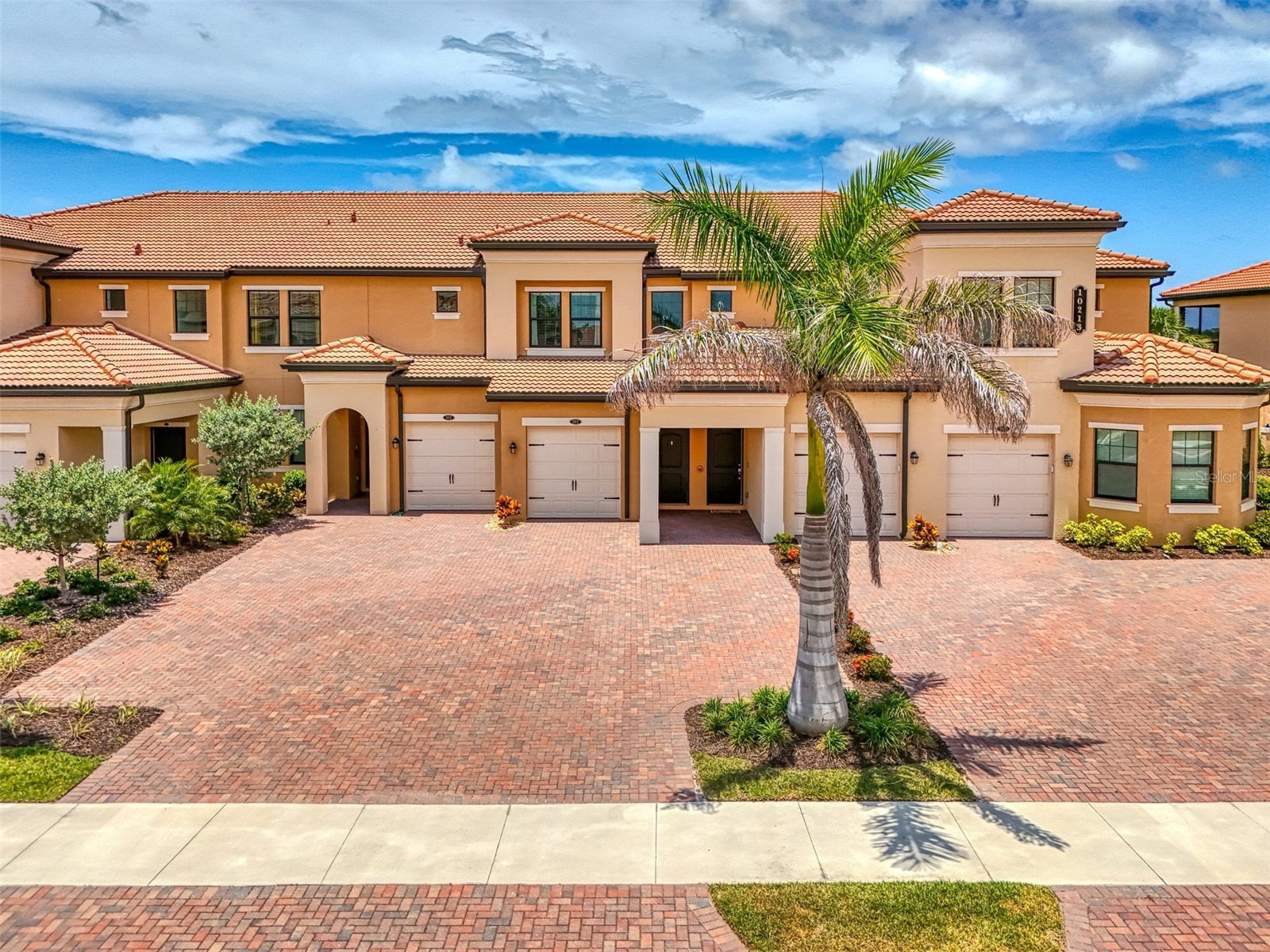 10213 Staggerbush Drive #202 Venice FL 34293 N6141045 image2