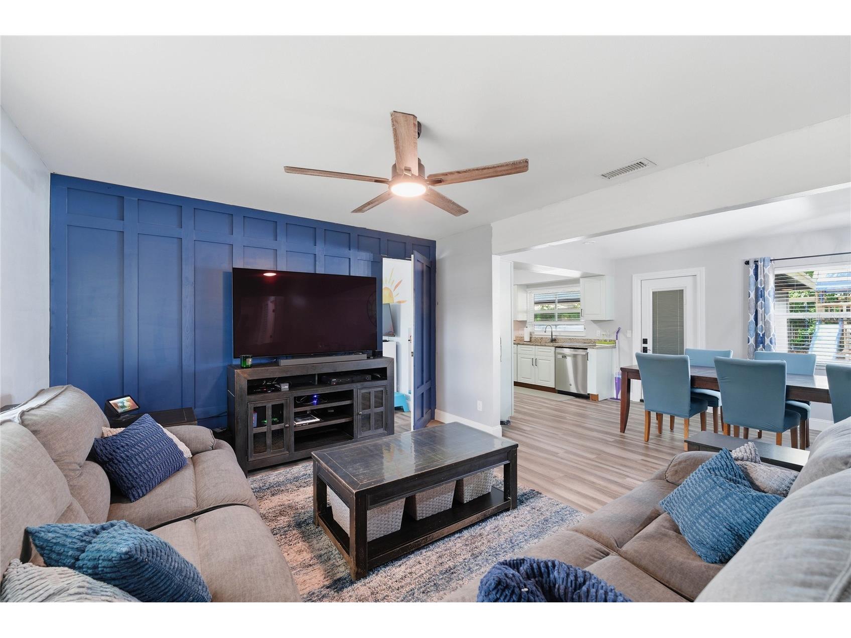 10214 N Woodmere Road Tampa FL 33617 TB8511226 image13