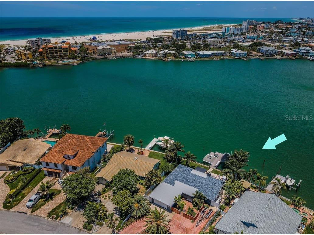 10214 Tarpon Drive Treasure Island FL 33706 - BOCA CIEGA BAY U8246430 image1