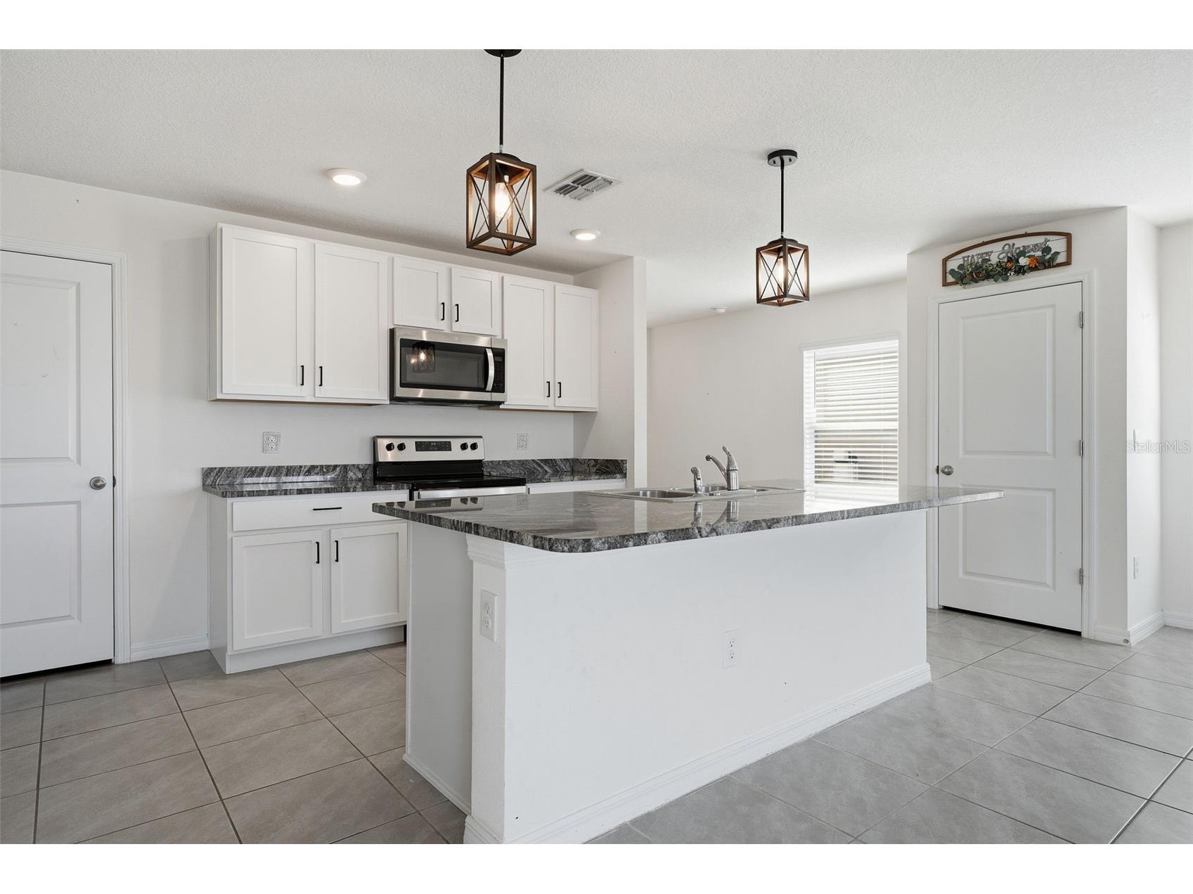 10215 Charlotte Drive Parrish FL 34219 A4683389 image9