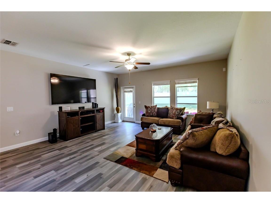 10215 Count Fleet Drive Ruskin FL 33573 TB8304369 image18