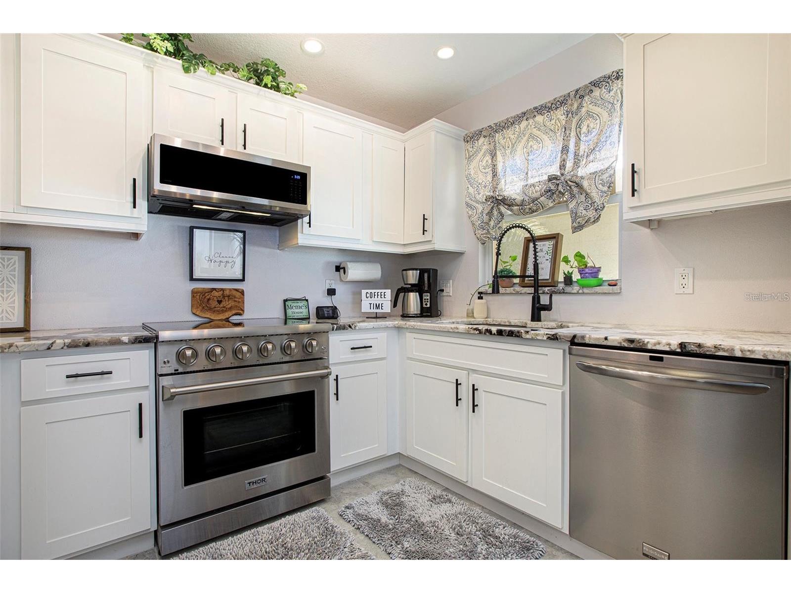 10215 Manatee Avenue W #7 Bradenton FL 34209 A4692158 image4