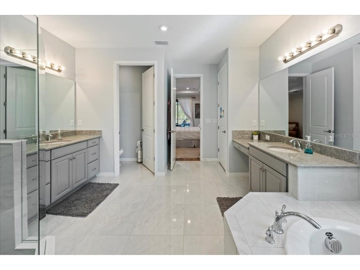 10215 Milky Way Circle Sarasota FL 34241 A4671785 image39