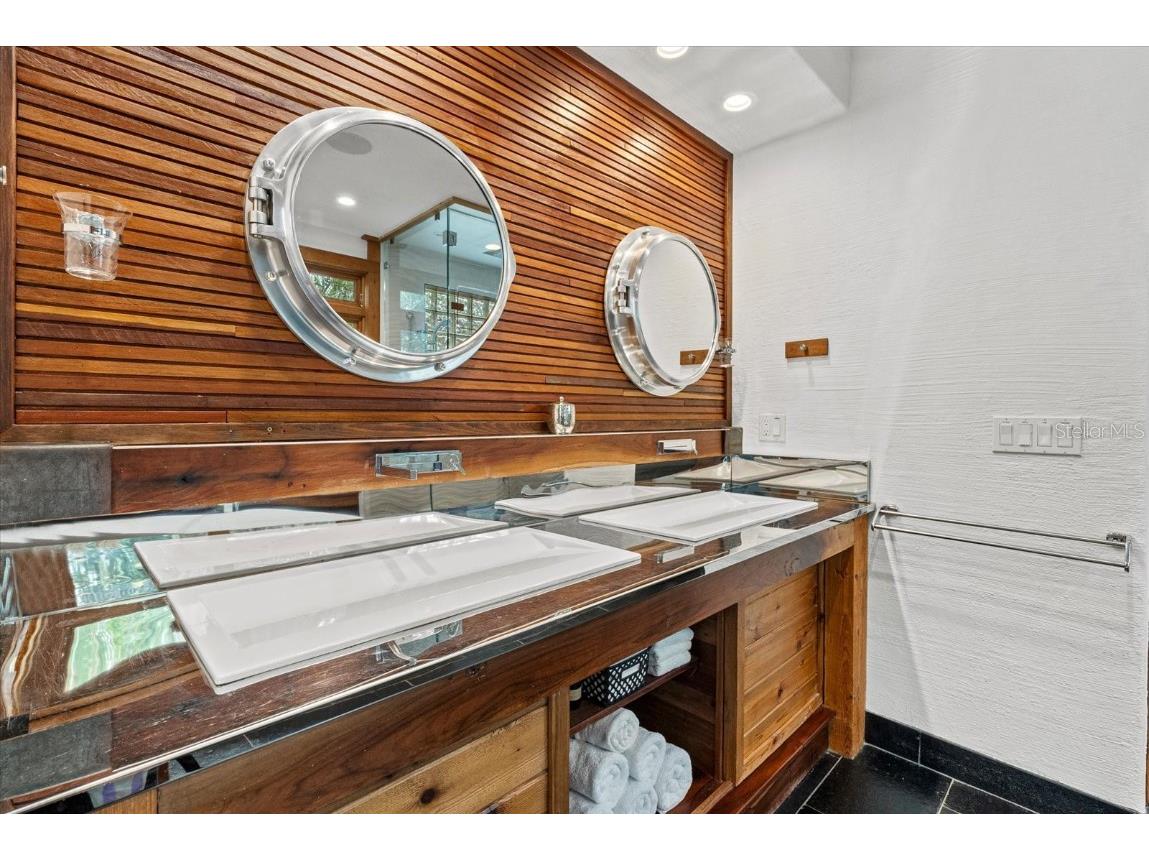 10216 46th Avenue W Bradenton FL 34210 A4666175 image19