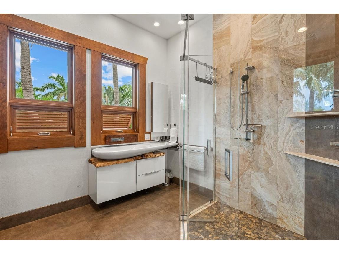 10216 46th Avenue W Bradenton FL 34210 A4666175 image24