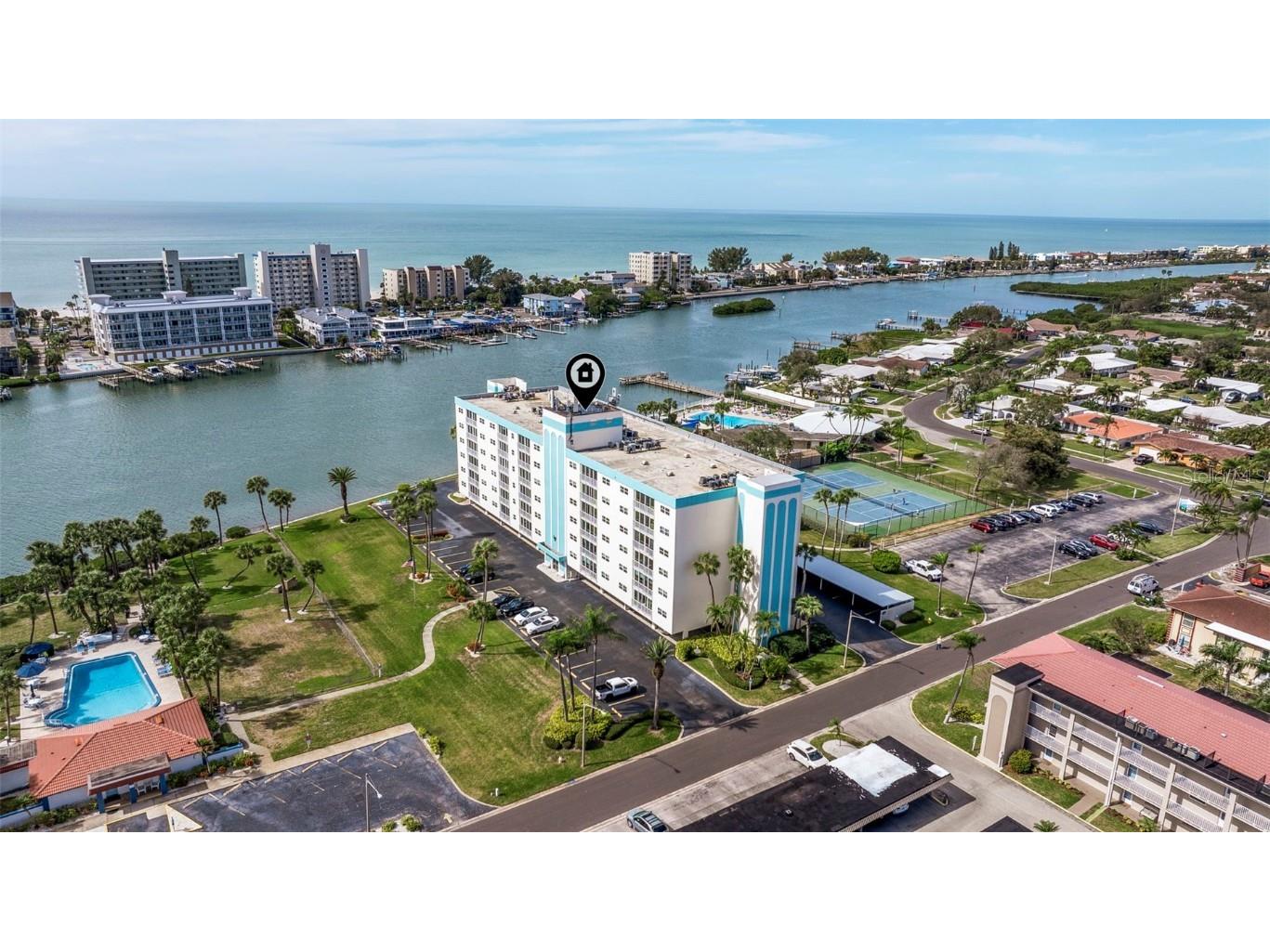 10216 Regal Drive #405 Largo FL 33774 - INTRACOASTAL WATERWAY TB8358870 image1