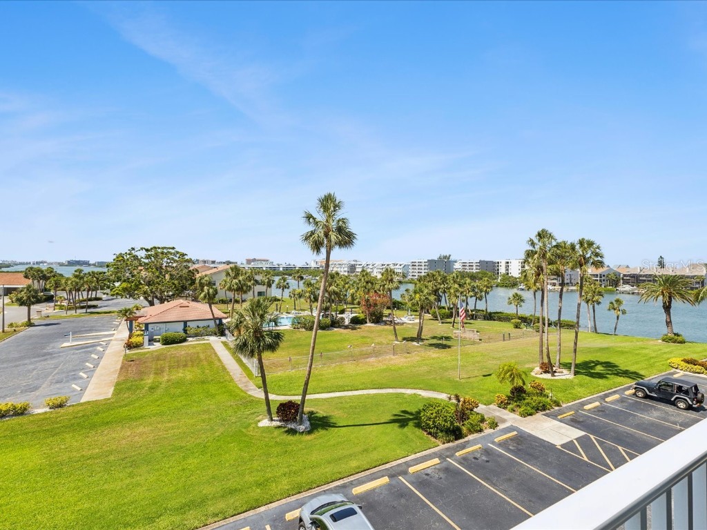 10216 Regal Drive #409 Largo FL 33774 - INTRACOASTAL WATERWAY TB8390098 image3