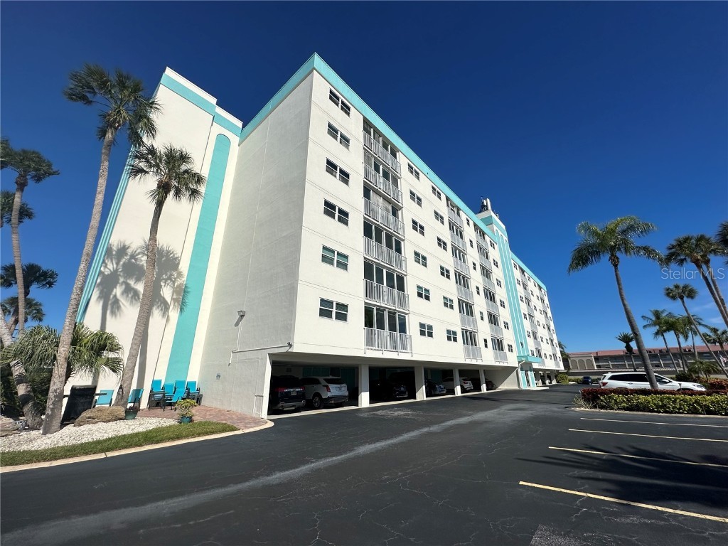 10216 Regal Drive #606 Largo FL 33774 - INTRACOASTAL GULF OF MEXICO W7861091 image1