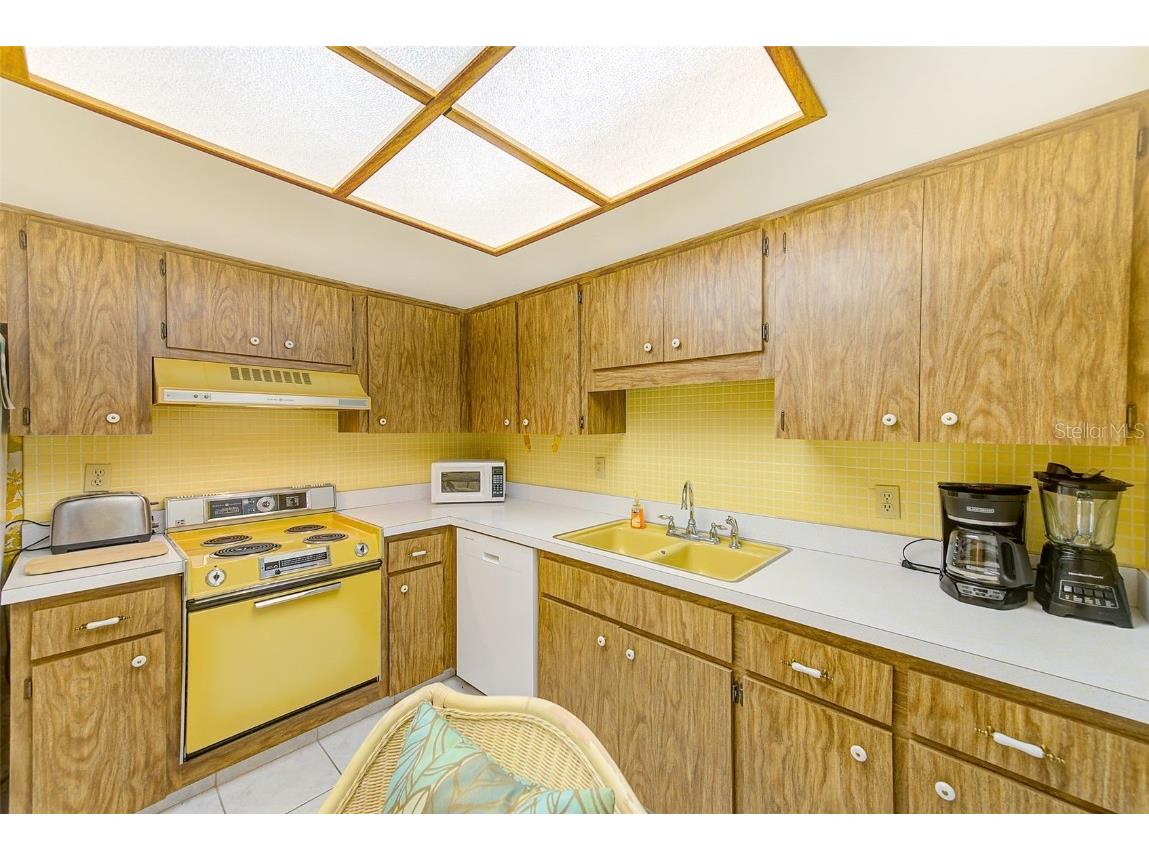 10216 Regal Drive #705 Largo FL 33774 - INTERCOASTAL WATERWAYS OF PINE TB8421636 image28