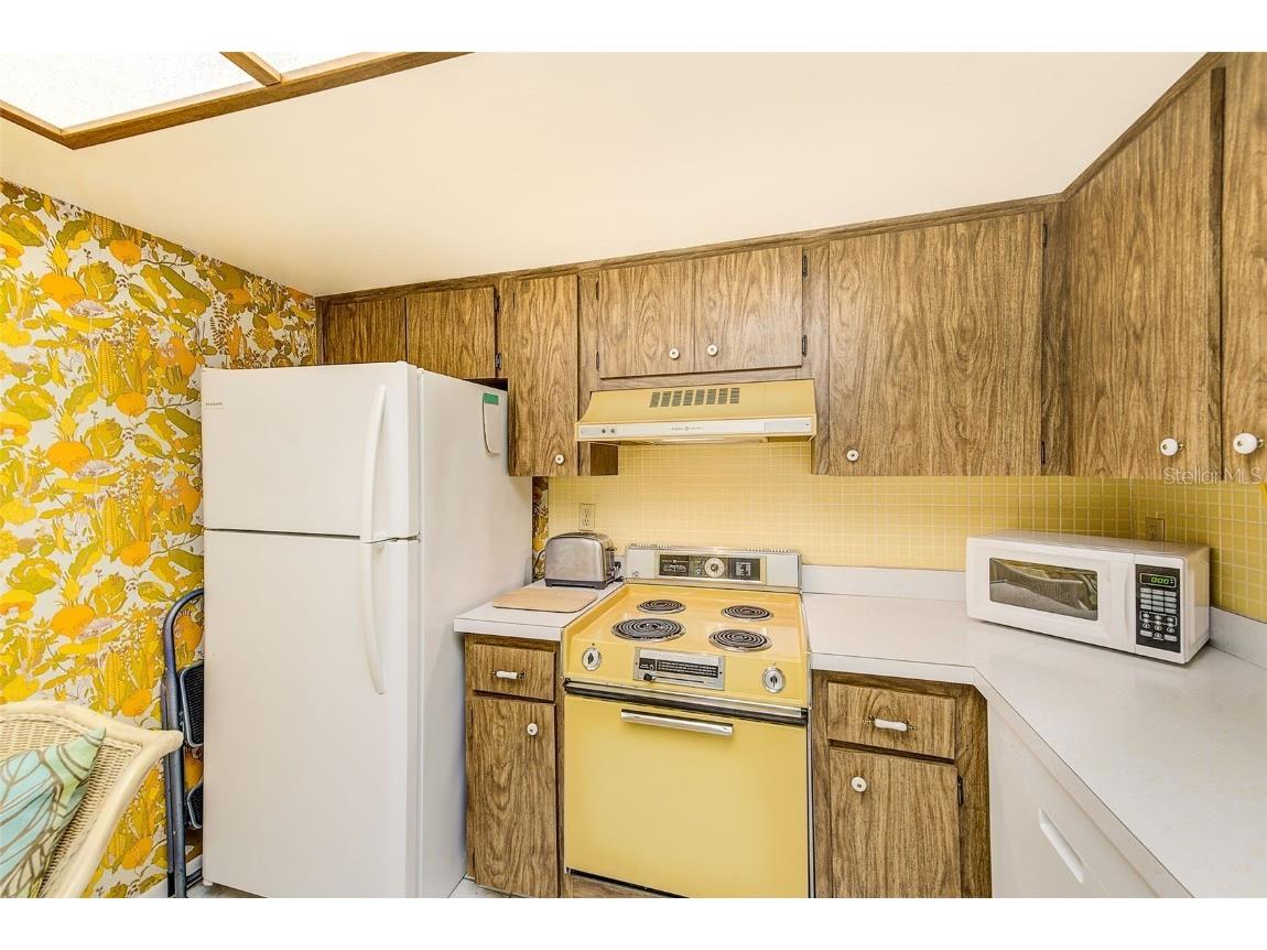 10216 Regal Drive #705 Largo FL 33774 - INTERCOASTAL WATERWAYS OF PINE TB8421636 image31