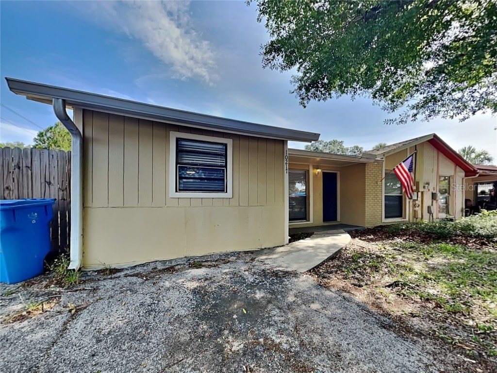 10217 Carriage Glen Court Tampa FL 33615 T3454217 image1