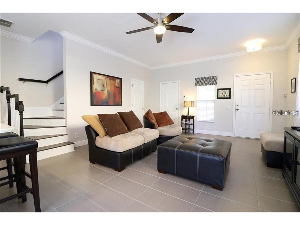 10217 Dolce Vista Drive NE Saint Petersburg FL 33702 TB8485382 image10