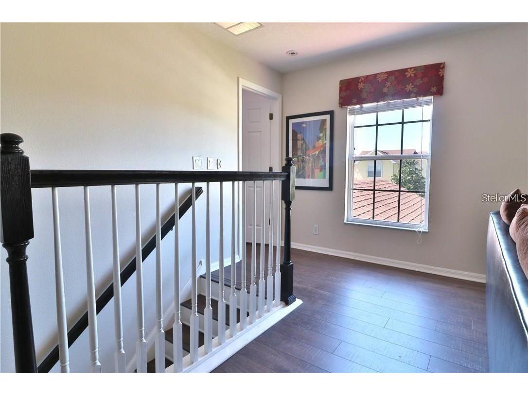 10217 Dolce Vista Drive NE Saint Petersburg FL 33702 TB8485382 image13