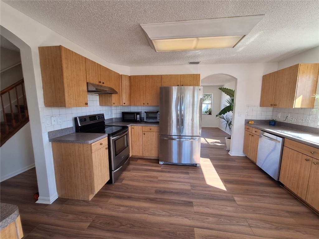 10218 Barnett Loop Port Richey FL 34668 W7881141 image3