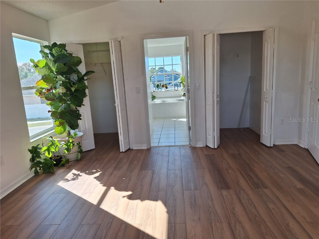 10218 Barnett Loop Port Richey FL 34668 W7881141 image5