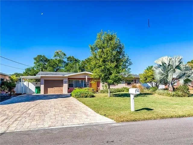 10218 N Fleetwood Drive Tampa FL 33612 TB8396744 image1