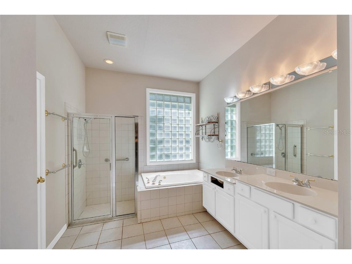 10218 Shadow Branch Drive Tampa FL 33647 TB8446971 image25