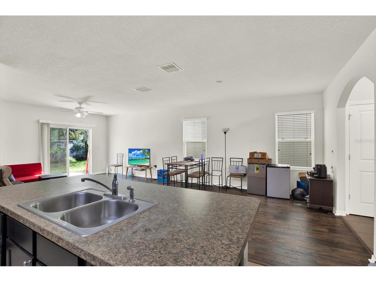10219 Hawk Storm Avenue Tampa FL 33610 TB8487653 image10