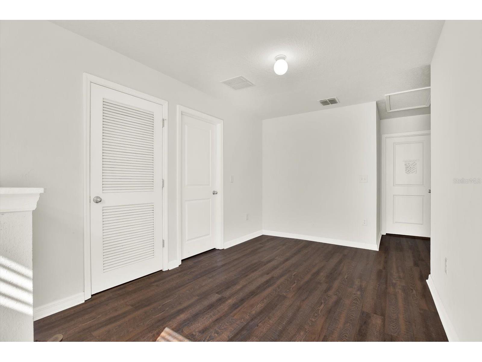 10219 Hawk Storm Avenue Tampa FL 33610 TB8487653 image15