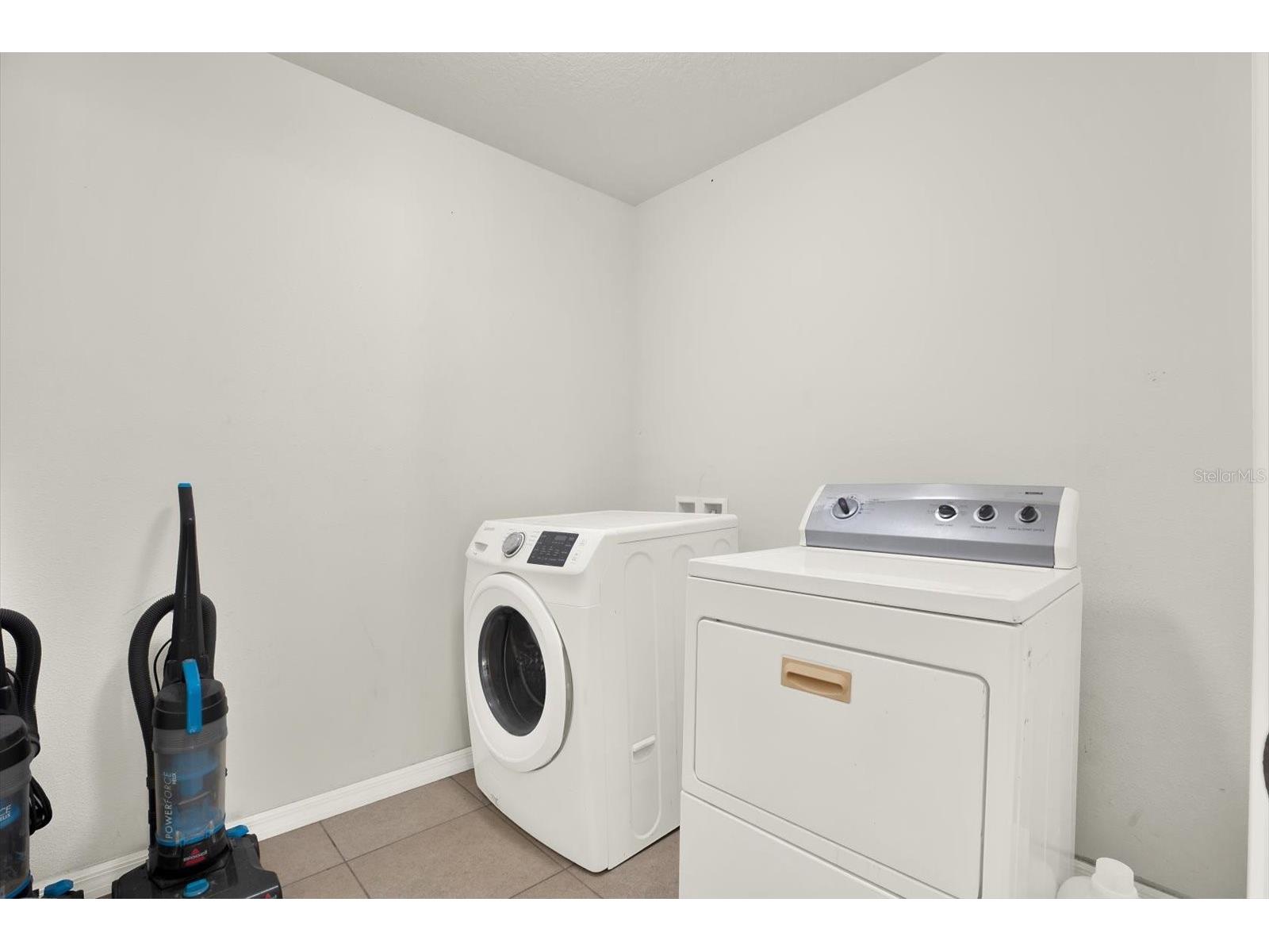 10219 Hawk Storm Avenue Tampa FL 33610 TB8487653 image24