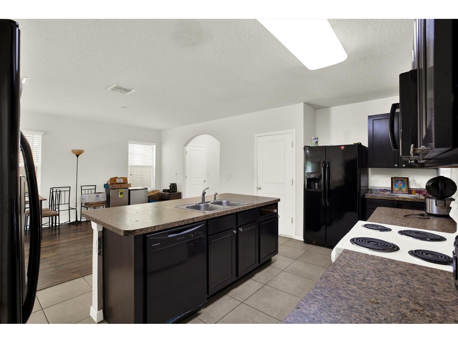 10219 Hawk Storm Avenue Tampa FL 33610 TB8487653 image8