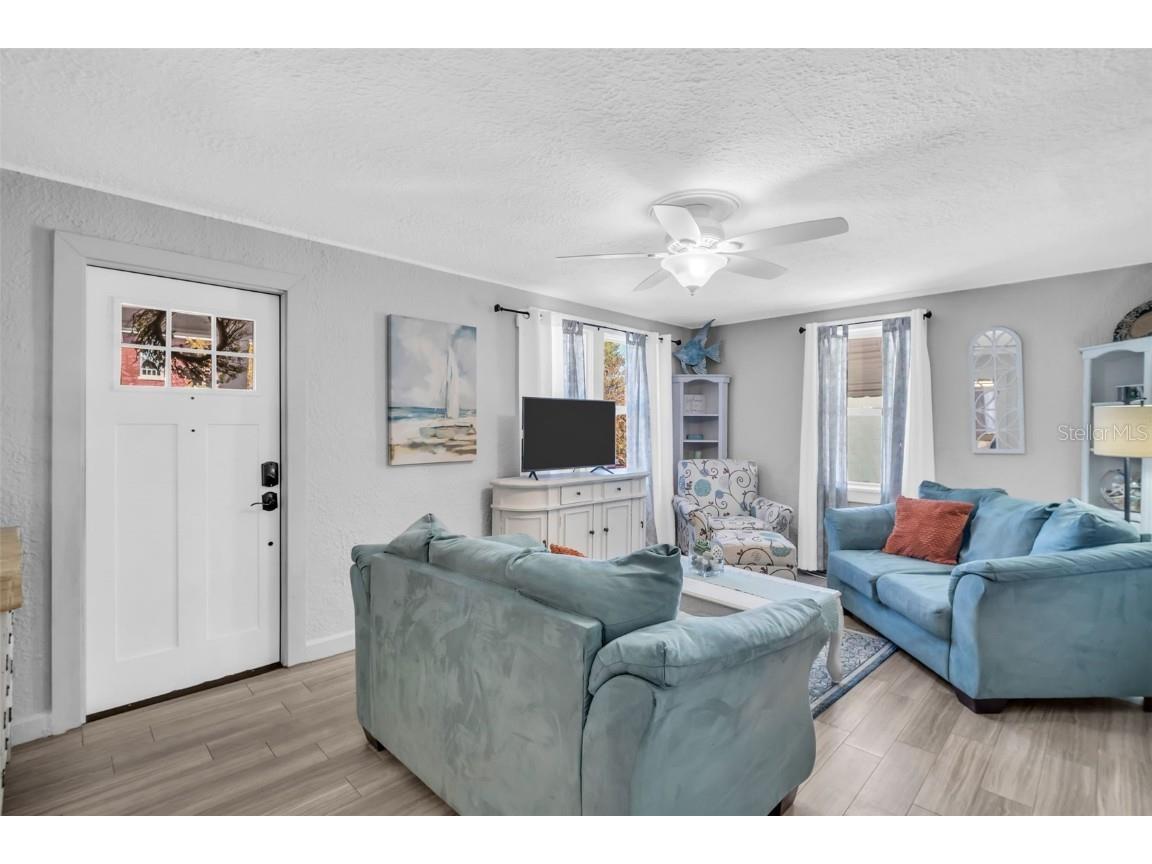 1022 10th Avenue N Saint Petersburg FL 33705 TB8437749 image8