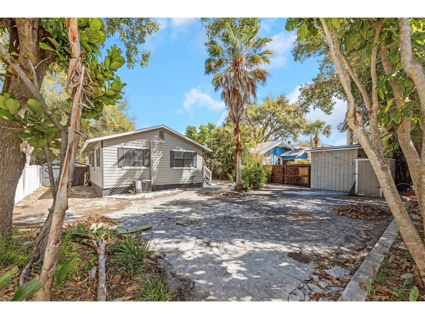1022 8th Street N Saint Petersburg FL 33701 TB8485809 image28